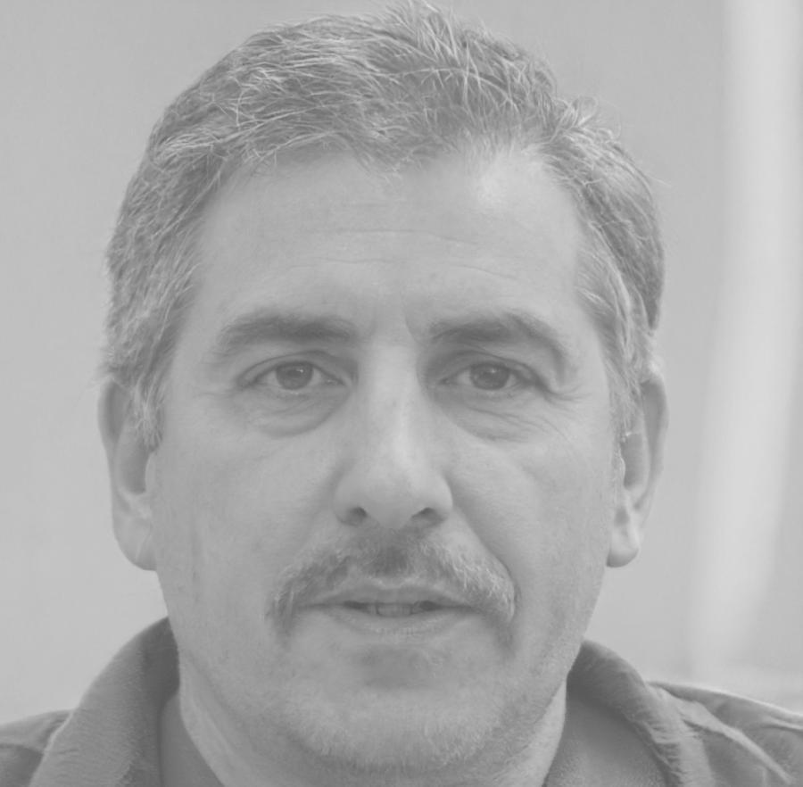 Portrait de Bastien Rousseau, expert en planification financière